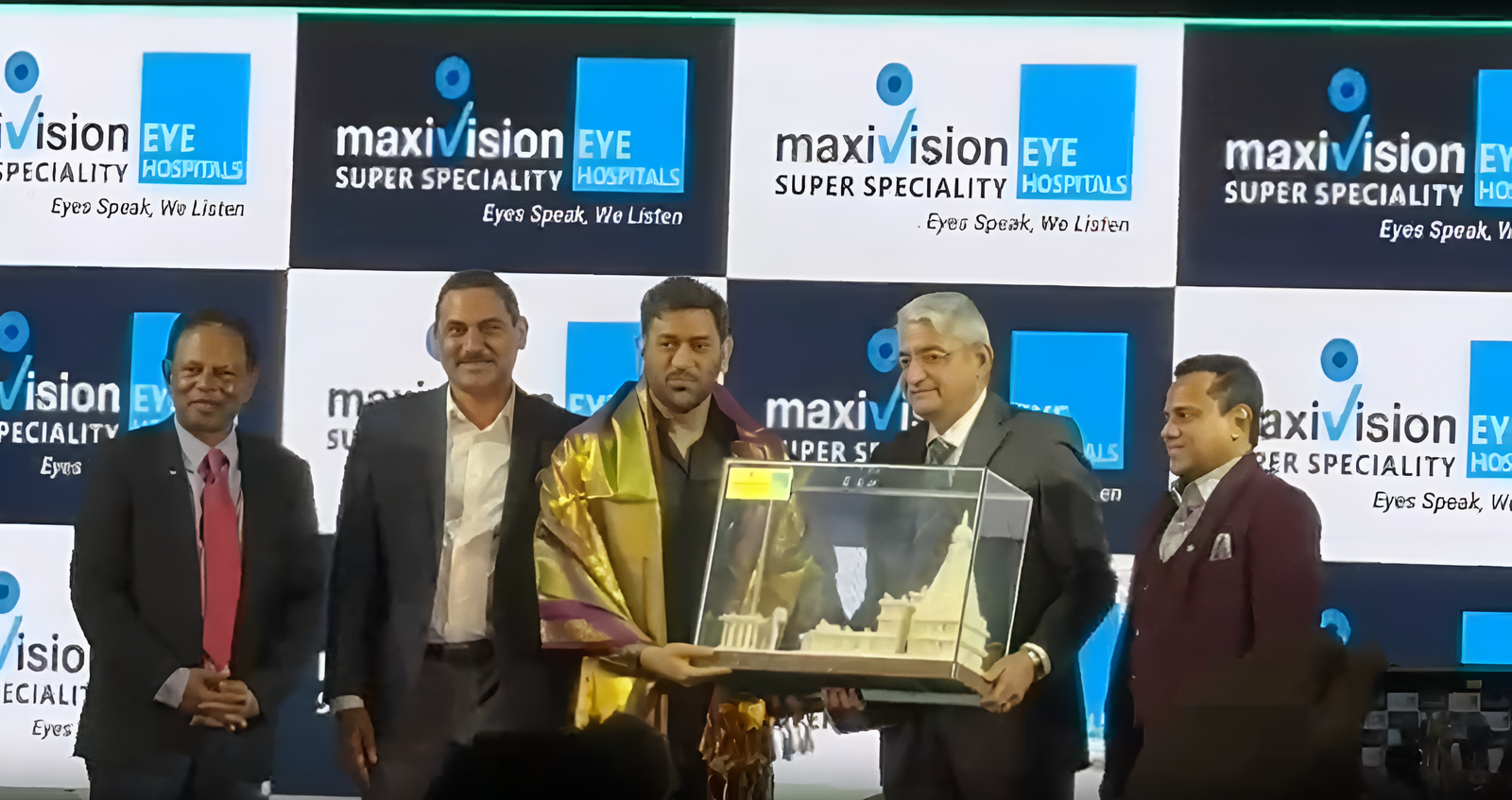 MS Dhoni Inaugurates 10 New Maxivision Hospitals in Chennai